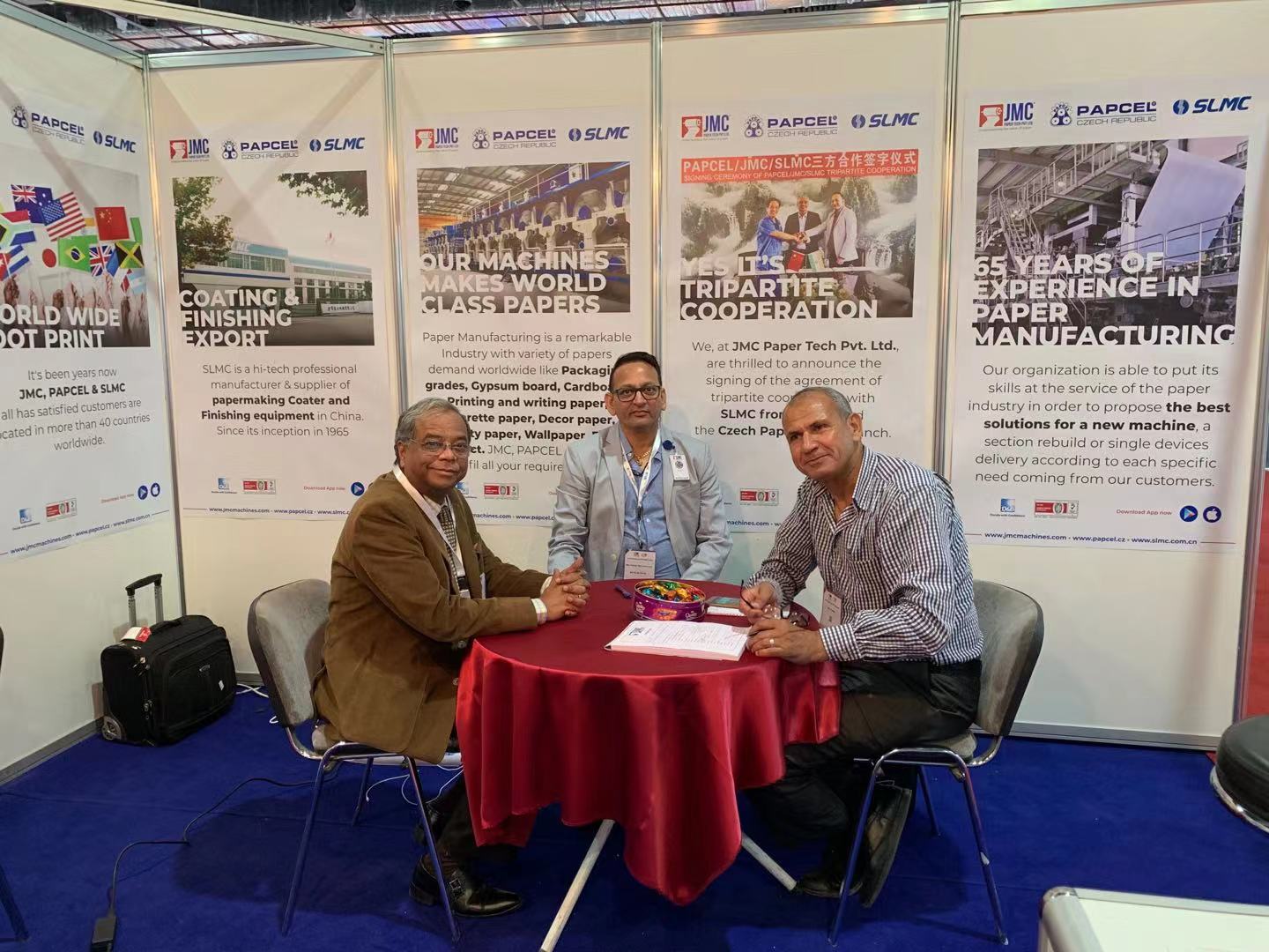 亮相国际纸展，展现十大外围足彩网站风采